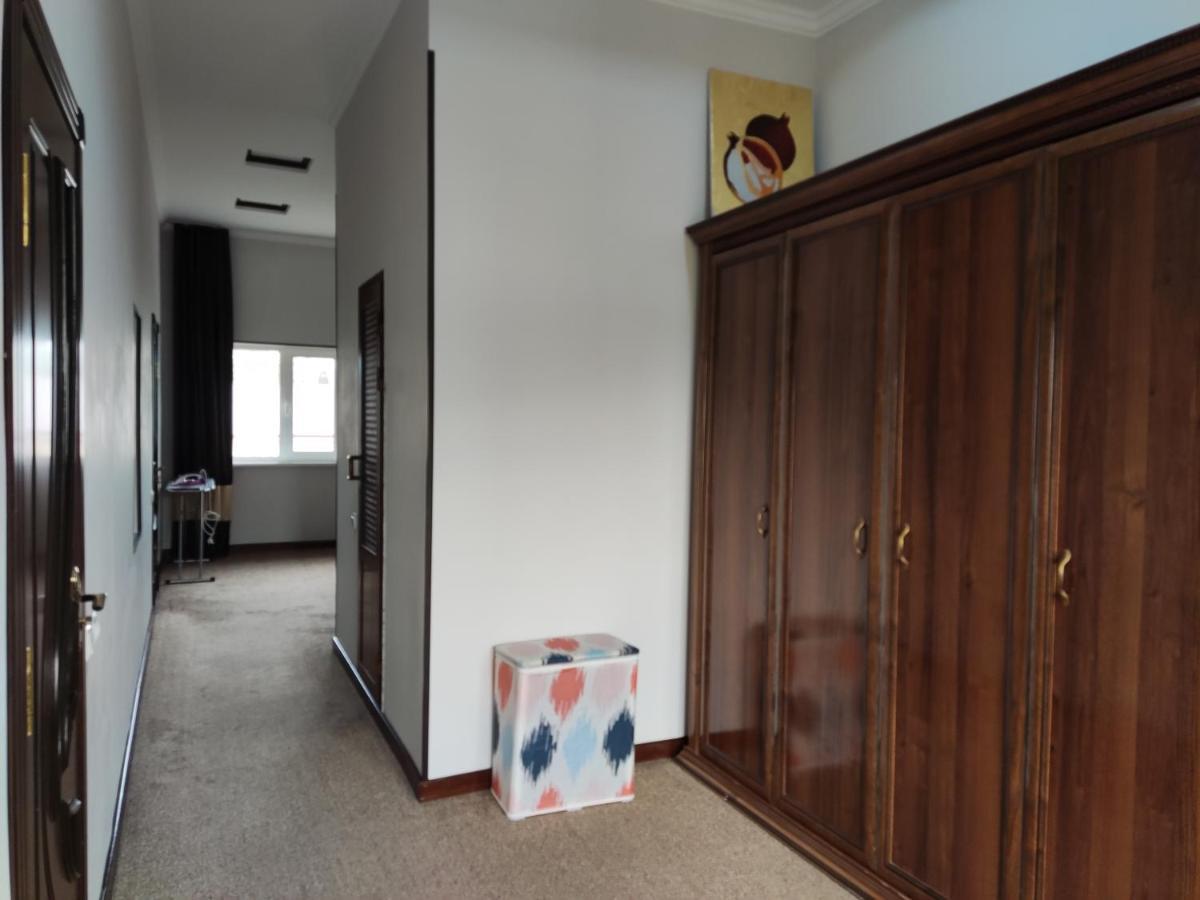 Al Mirjon Hotell Buchara Exteriör bild