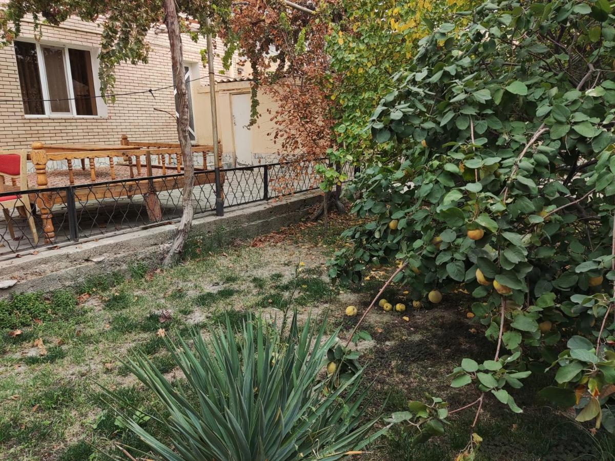 Al Mirjon Hotell Buchara Exteriör bild