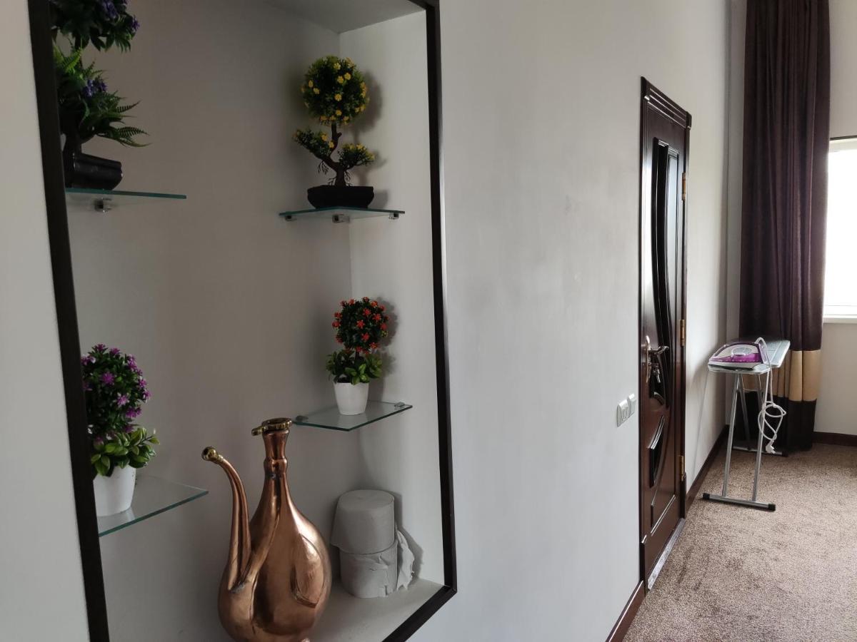 Al Mirjon Hotell Buchara Exteriör bild