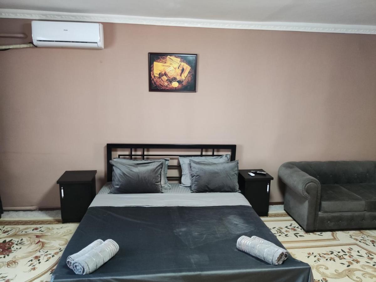 Al Mirjon Hotell Buchara Exteriör bild