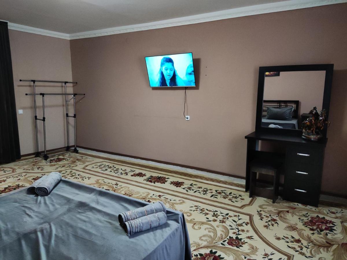 Al Mirjon Hotell Buchara Exteriör bild